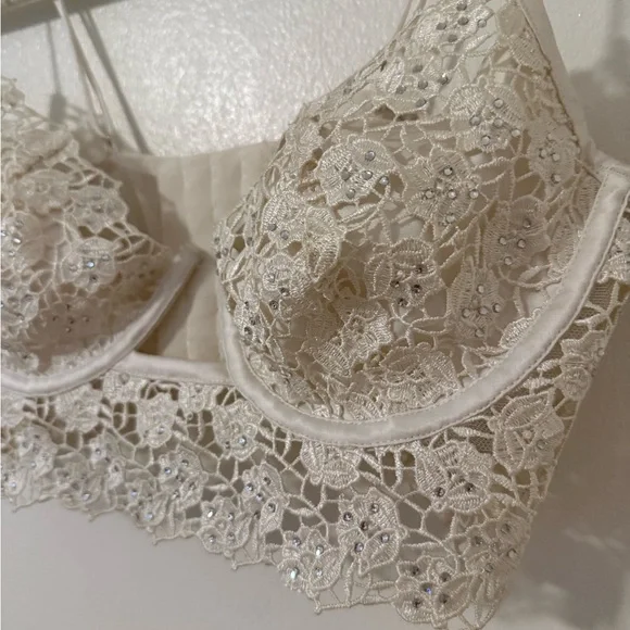 For love and lemons lace and rhinestone bra/corset - Picture 2 of 2